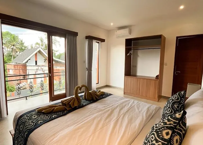 Asti Villa *
